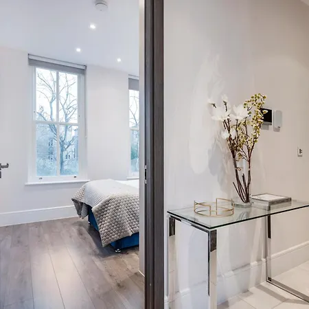 Premium Hungerford Road Apartment London