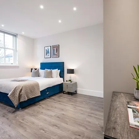 Premium Hungerford Road