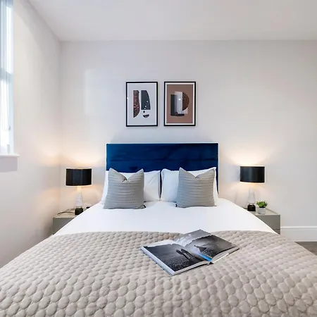 Premium Hungerford Road Apartment London