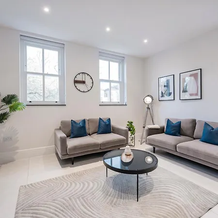 Premium Hungerford Road Apartment