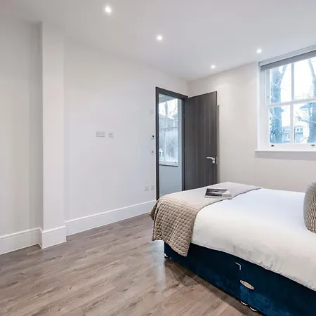 Premium Hungerford Road Apartment London