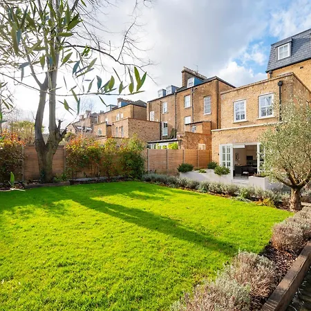 Premium Hungerford Road Apartment London