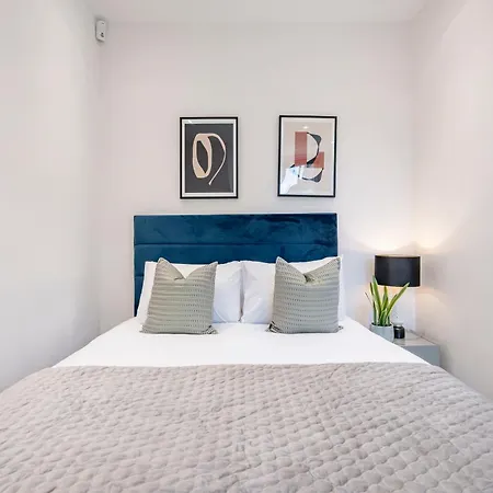 Apartment Premium Hungerford Road