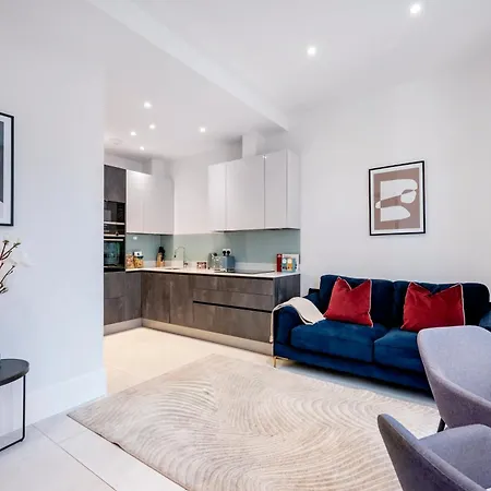 Apartment Premium Hungerford Road London