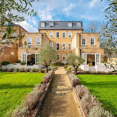 Premium Hungerford Road Apartment London