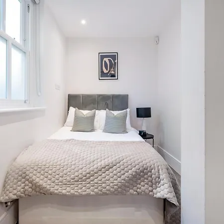 Premium Hungerford Road Apartment London