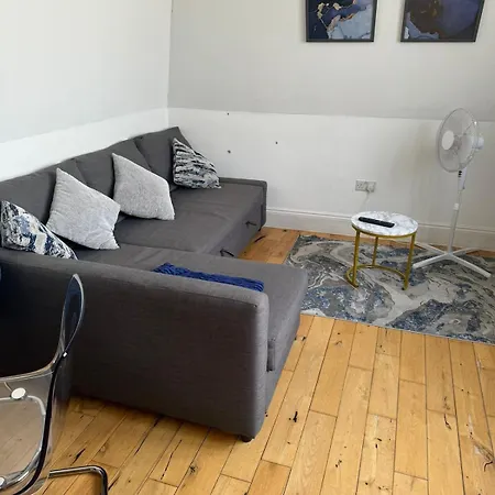 Comfy 1 Bed In Elephant & Castle Apartment London