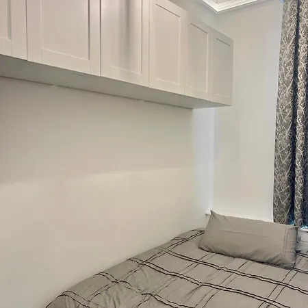 Apartment In London