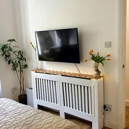 2 Bdr House 20mins To Oxford Circus - Apartment London
