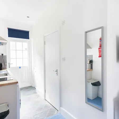 Guest house Suits - Comfortable London