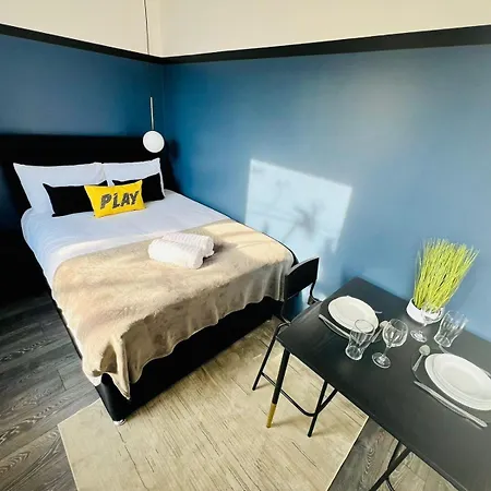Guest house 61 Studio, Ideal For Tourists High Recommend!!! *