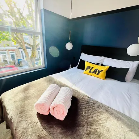 Guest house 61 Studio, Ideal For Tourists High Recommend!!! *