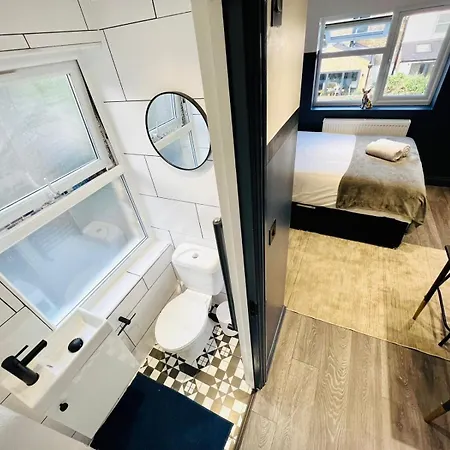 61 Studio, Ideal For Tourists High Recommend!!! *