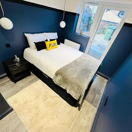 Guest house 61 Studio, Ideal For Tourists High Recommend!!! *