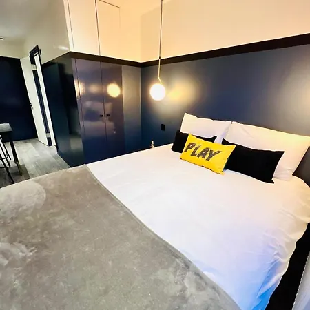 Guest house 61 Studio, Ideal For Tourists High Recommend!!! *