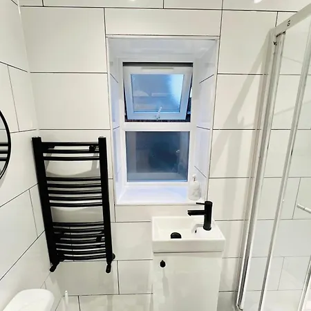 61 Studio, Ideal For Tourists High Recommend!!! Guest house