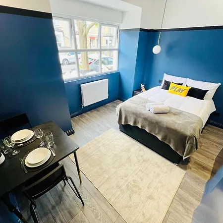 61 Studio, Ideal For Tourists High Recommend!!! * London