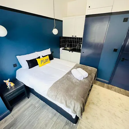 61 Studio, Ideal For Tourists High Recommend!!! London