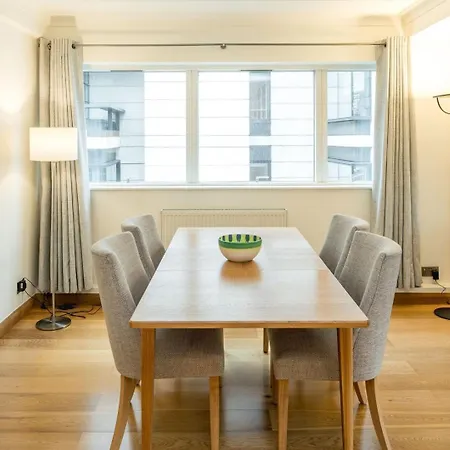Apartment Bright 2-bed Flat Near St Paul's London