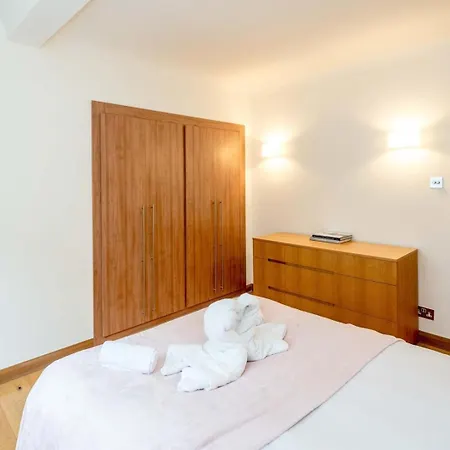 Bright 2-bed Flat Near St Paul's * London