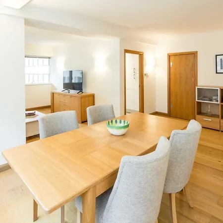 Bright 2-bed Flat Near St Paul's Apartment *