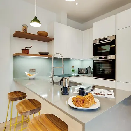 Apartment The Borough Collection Near Bridge And Borough Market London