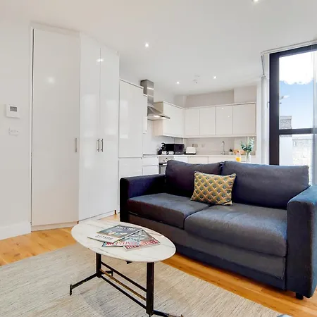The Borough Collection Near Bridge And Borough Market * London