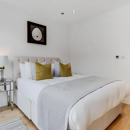 Apartment The Borough Collection Near Bridge And Borough Market