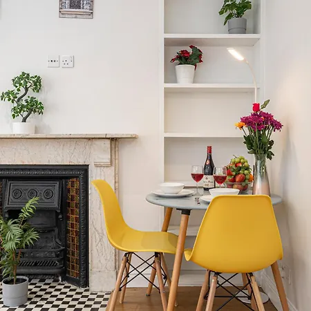 Park Apartment *
