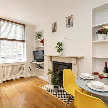 Park Apartment