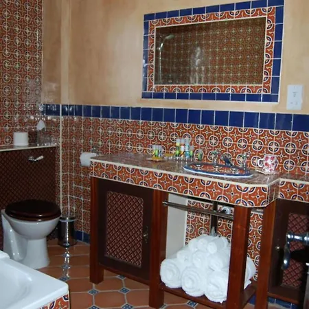 Hotel Dancenter South Near Denmark Hill *