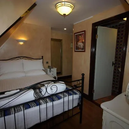 Dancenter South Near Denmark Hill * London