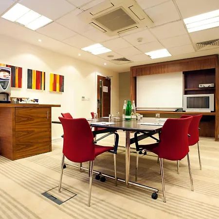 Express London By Ihg Hotel