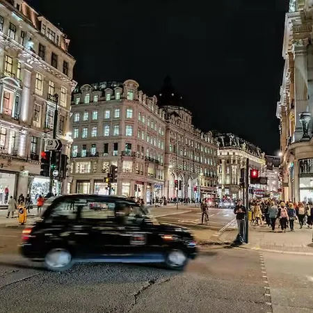 Apartment Off Oxford Circus! Large Unique Artist's Family And Friends London