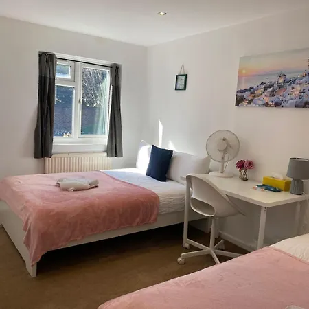 Comfy Bedrooms Near Euston Station - 1 Exmouth London
