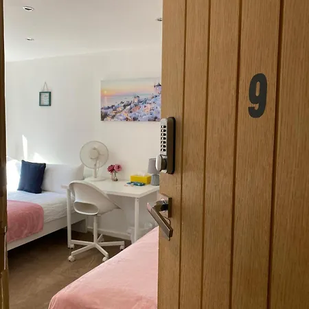 Comfy Bedrooms Near Euston Station - 1 Exmouth Homestay *