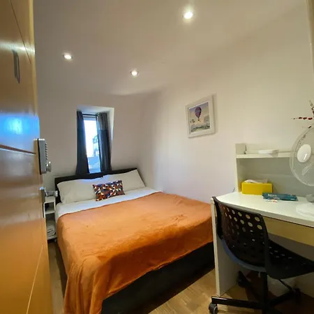 Comfy Bedrooms Near Euston Station - 1 Exmouth *