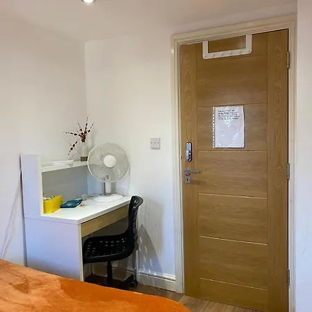 Comfy Bedrooms Near Euston Station - 1 Exmouth London