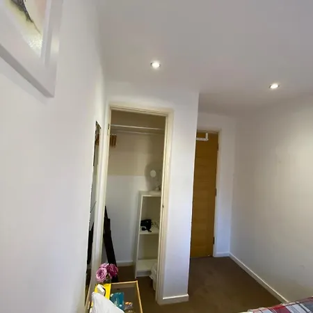 Comfy Bedrooms Near Euston Station - 1 Exmouth *