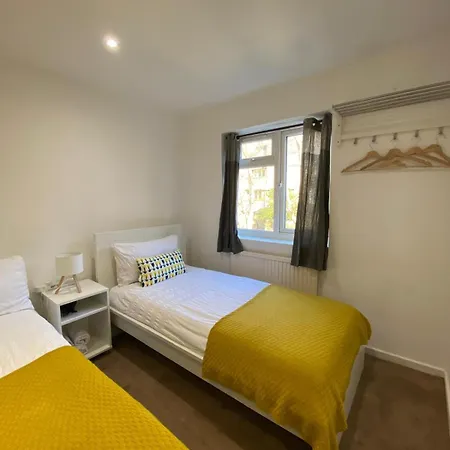Comfy Bedrooms Near Euston Station - 1 Exmouth Homestay *