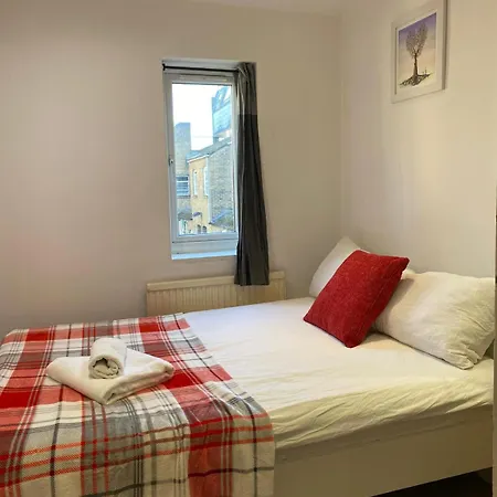 Comfy Bedrooms Near Euston Station - 1 Exmouth Homestay *