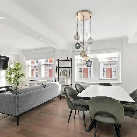 Luxury - Fitzrovia London