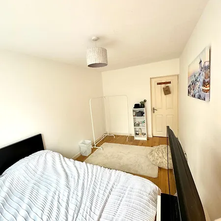 Apartment Bright And Cozy Breakfast Included London
