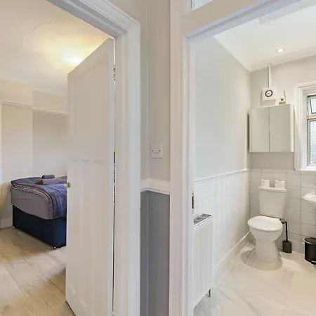 Finsbury Park Hideout Sleeps 10 * London