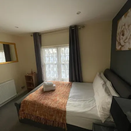 5 Bedroom 4 Bathroom 1 Reception House In Marylebone W1 *