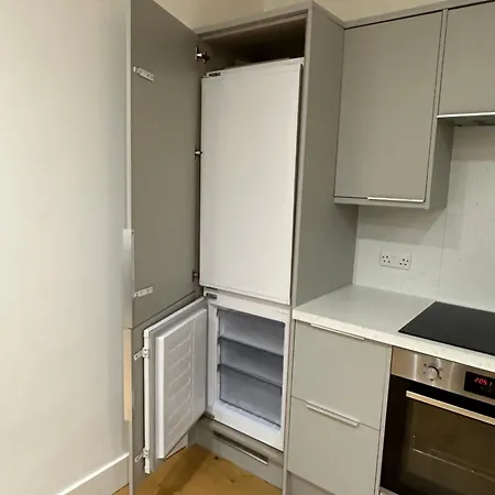 En Suits Room With Your Own Bathroom And Toilet 民宿