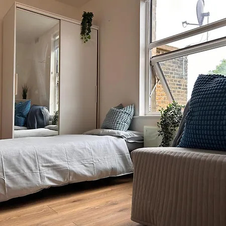 Apartment London Studio Stays