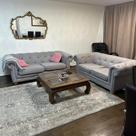 Lux 2 Bed In Portman Square Londres