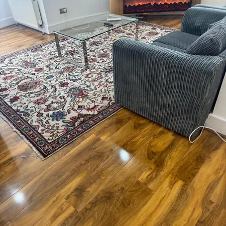 Flat Around Earls Court Station London