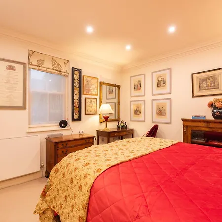 Apartment Large 4-bed 8-guests W Patio 1841 House Paddington London